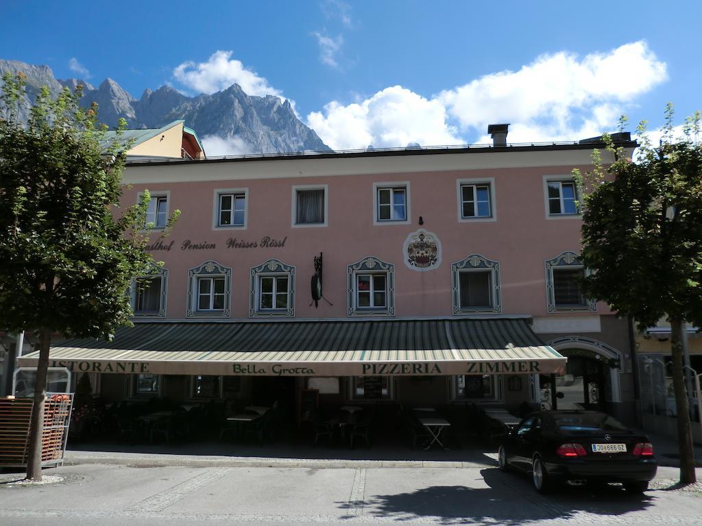 Hotel Weisses Roessl Werfen Zewnętrze zdjęcie
